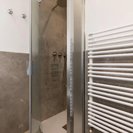 Apartment Casa Dell'auriga By Wonderful Italy